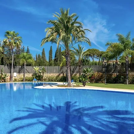 Vacation I The Sovereign Penthouse, New Furniture, Gated Complex, Large Communal Pool, 24h Security, 5min To Puerto Banus * 马尔韦利亚