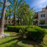Vacation I The Sovereign Penthouse, New Furniture, Gated Complex, Large Communal Pool, 24h Security, 5min To Puerto Banus * מארבלה