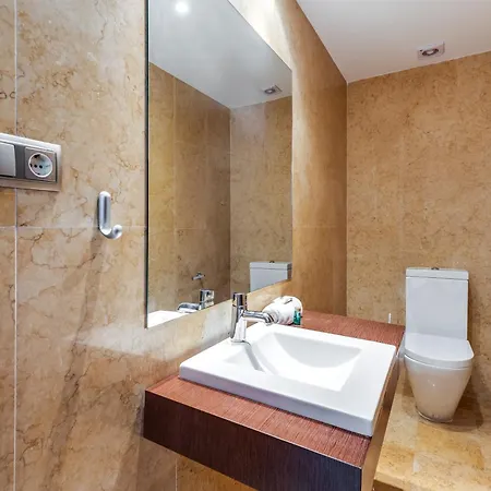 Vacation I The Sovereign Penthouse, Large Communal Pool, 24h Security, 5min To Puerto Banus Apartamento Marbella