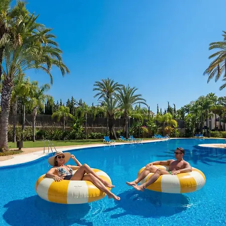 Vacation I The Sovereign Penthouse, Large Communal Pool, 24h Security, 5min To Puerto Banus *