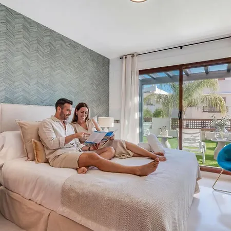 Apartamento Vacation I The Sovereign Penthouse, Large Communal Pool, 24h Security, 5min To Puerto Banus *
