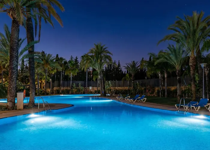 Vacation I The Sovereign Penthouse, Large Communal Pool, 24h Security, 5min To Puerto Banus * Marbella