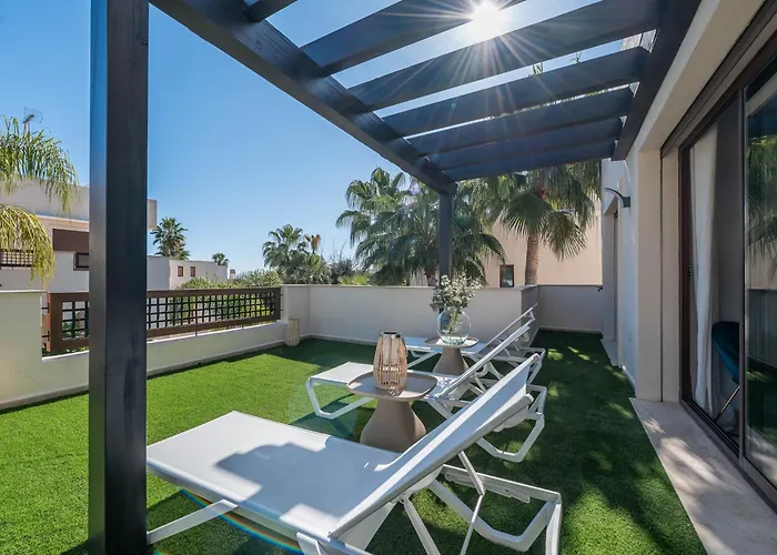 Vacation I The Sovereign Penthouse, Large Communal Pool, 24h Security, 5min To Puerto Banus Lejlighed Marbella