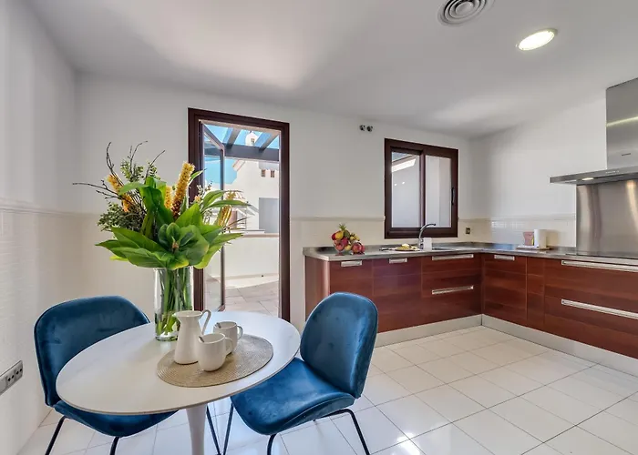 Vacation I The Sovereign Penthouse, Large Communal Pool, 24h Security, 5min To Puerto Banus Lejlighed *